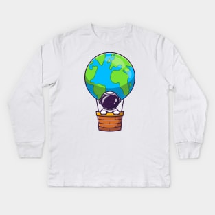 Cute Astronaut In Hot Air Balloon Earth Kids Long Sleeve T-Shirt